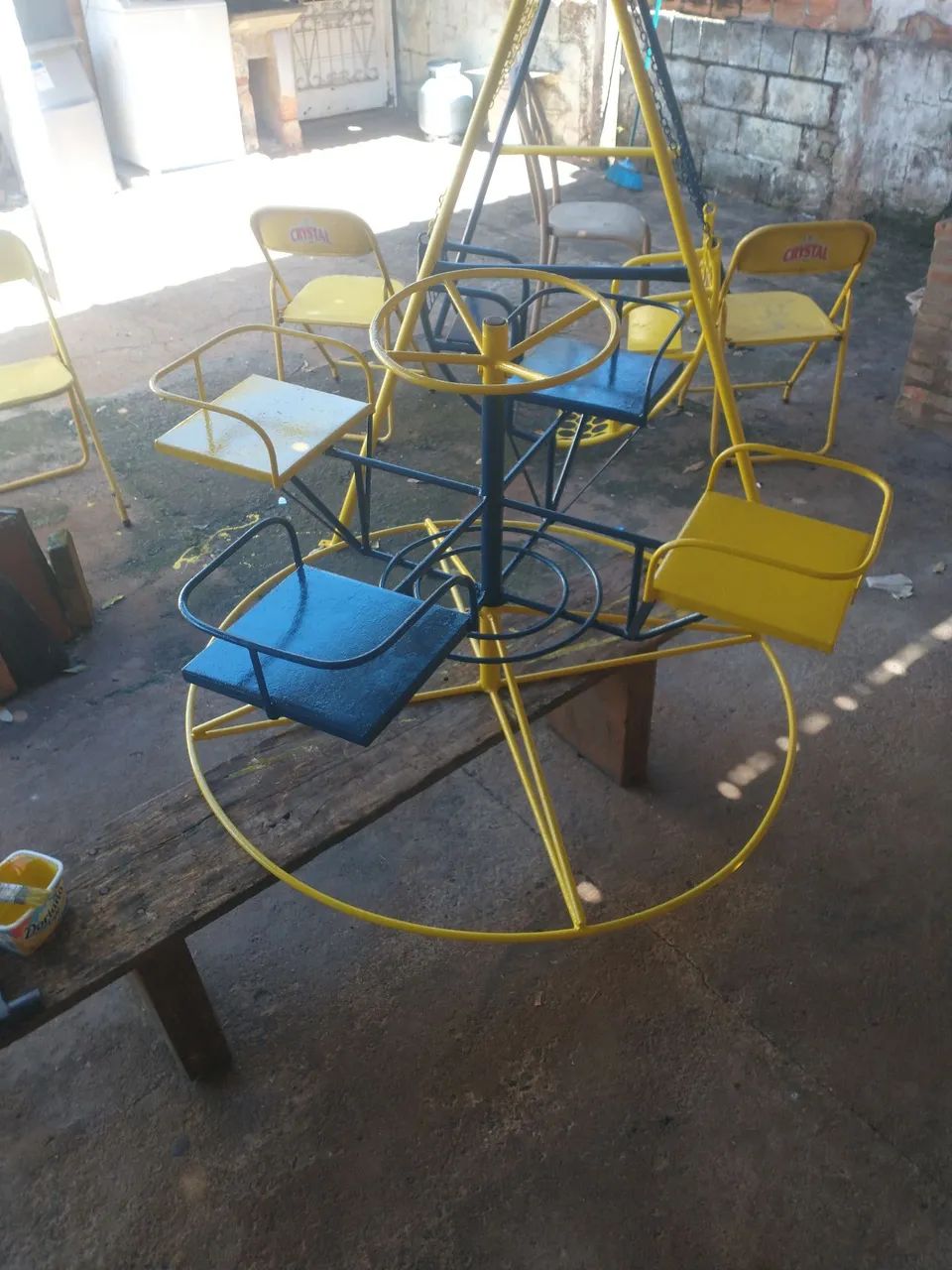 Balanço e gira gira brinquedos antigos - Foto 3