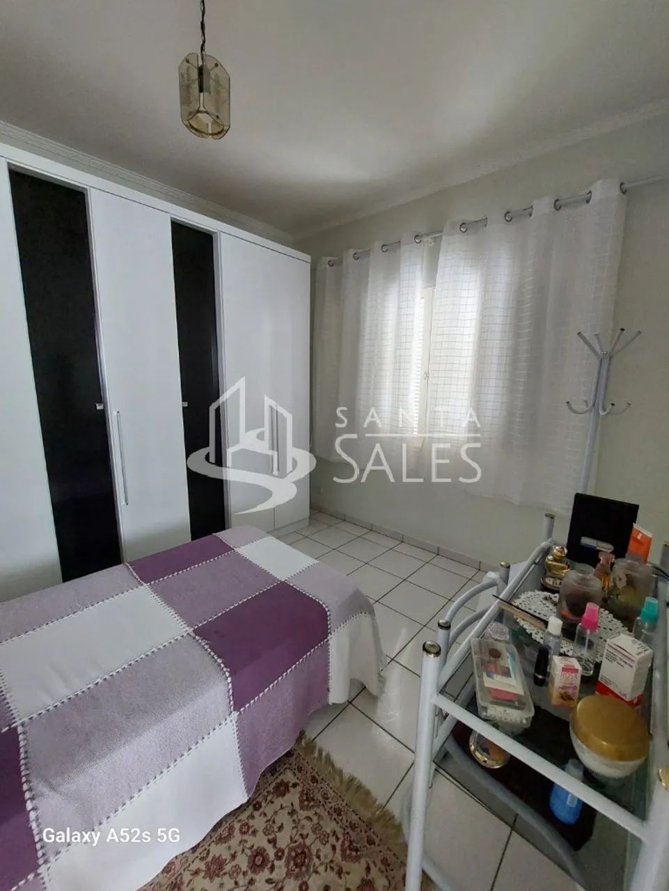 Casa em Jardim Marilu com 260m²