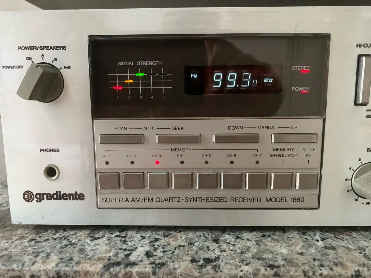 Gradiente Model 1660 Receiver - Foto 2