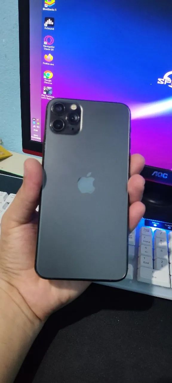 ? iPhone 11 Pro Max 256GB - Foto 2