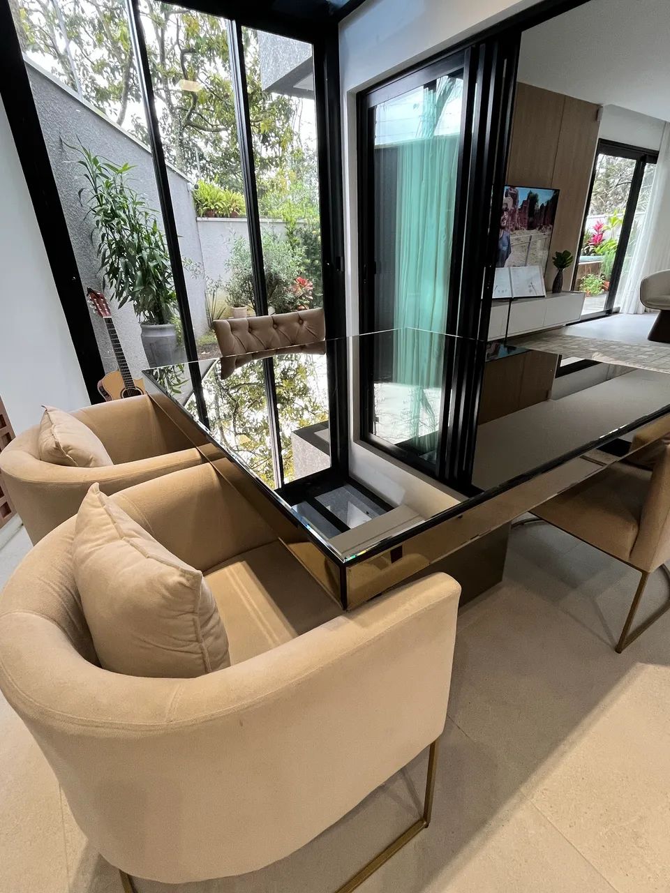 Mesa jantar de espelho com 6 poltronas - Foto 4