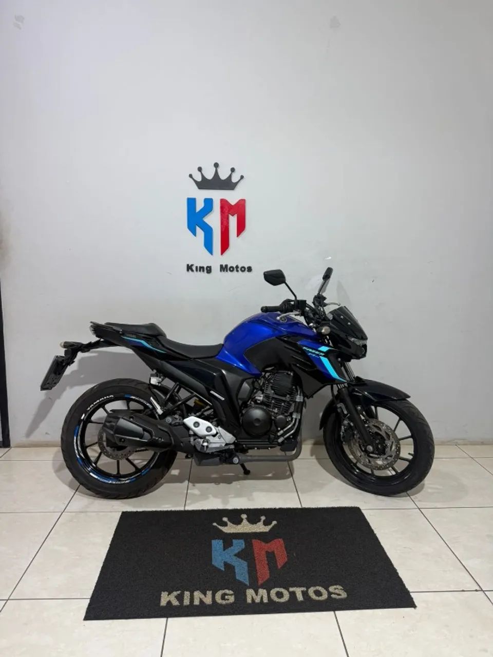 FZ25