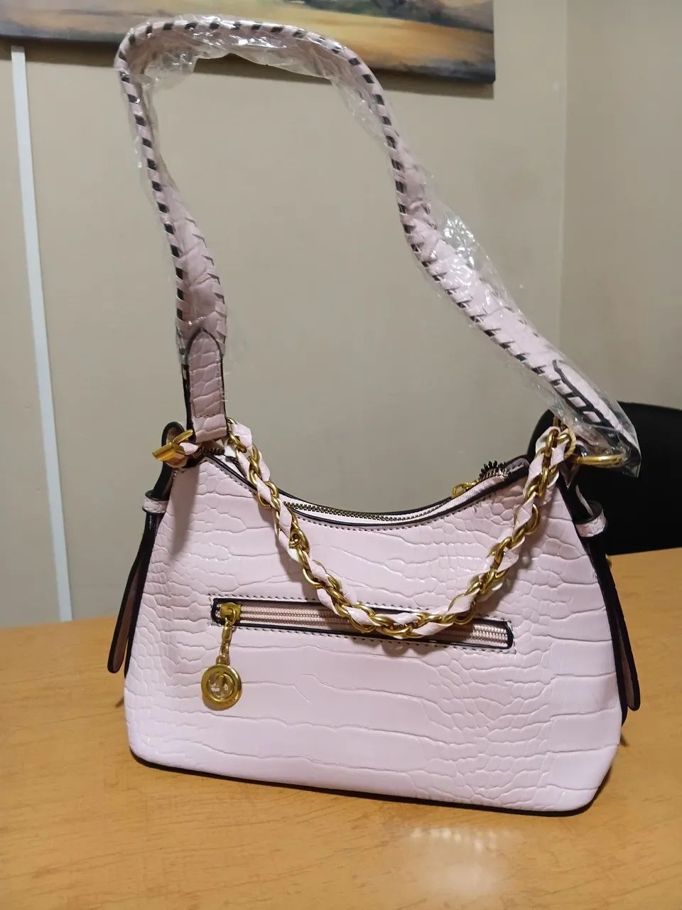 Bolsa rosa estilo baguete 