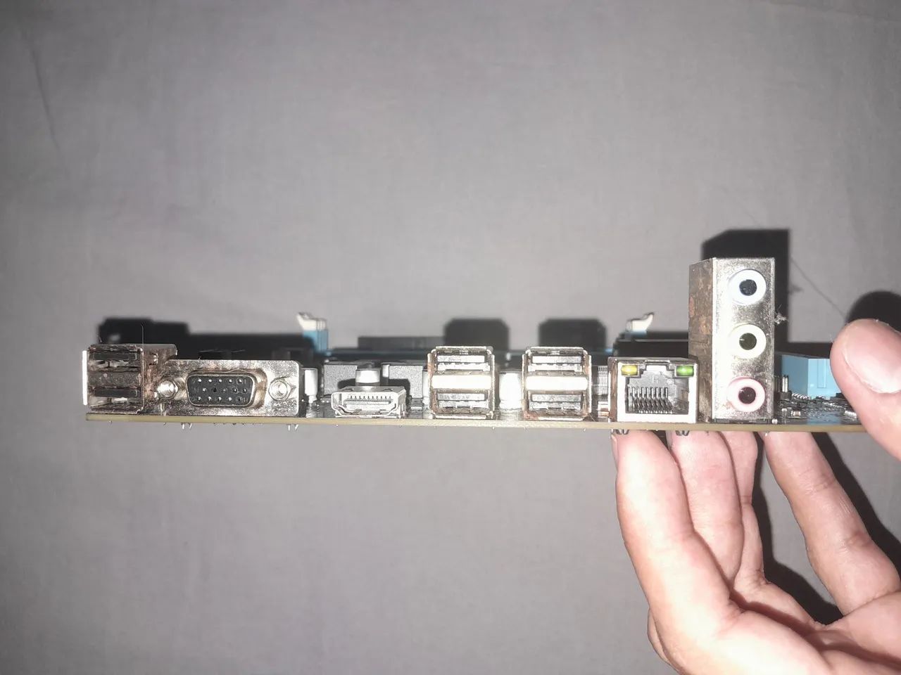 Placa Mãe Socket LGA1155 H61 - Foto 4