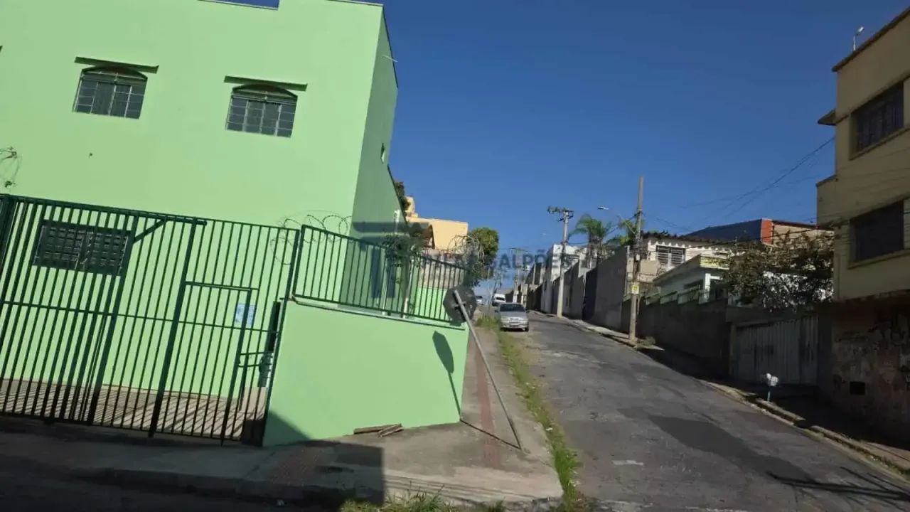 Galpão com Doca no São Francisco para aluguel. Oportunidade! - Foto 2