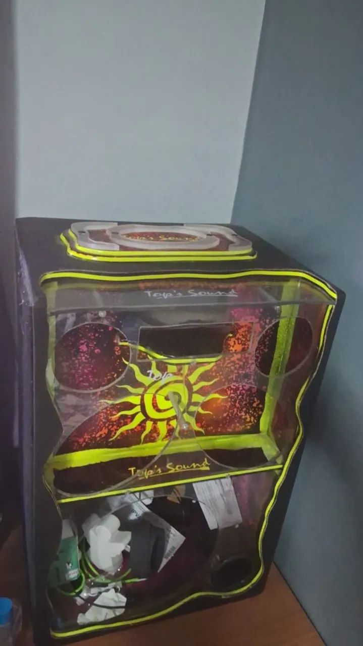 Vendo madeiramente no acrílico zero 750 reais  - Foto 2