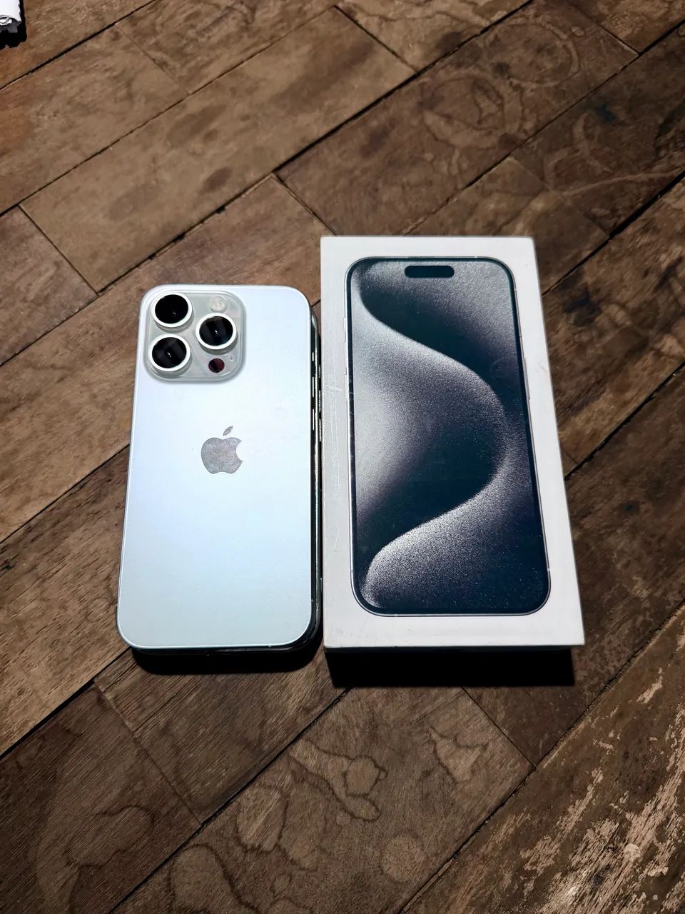 iPhone 15 pro 128gb