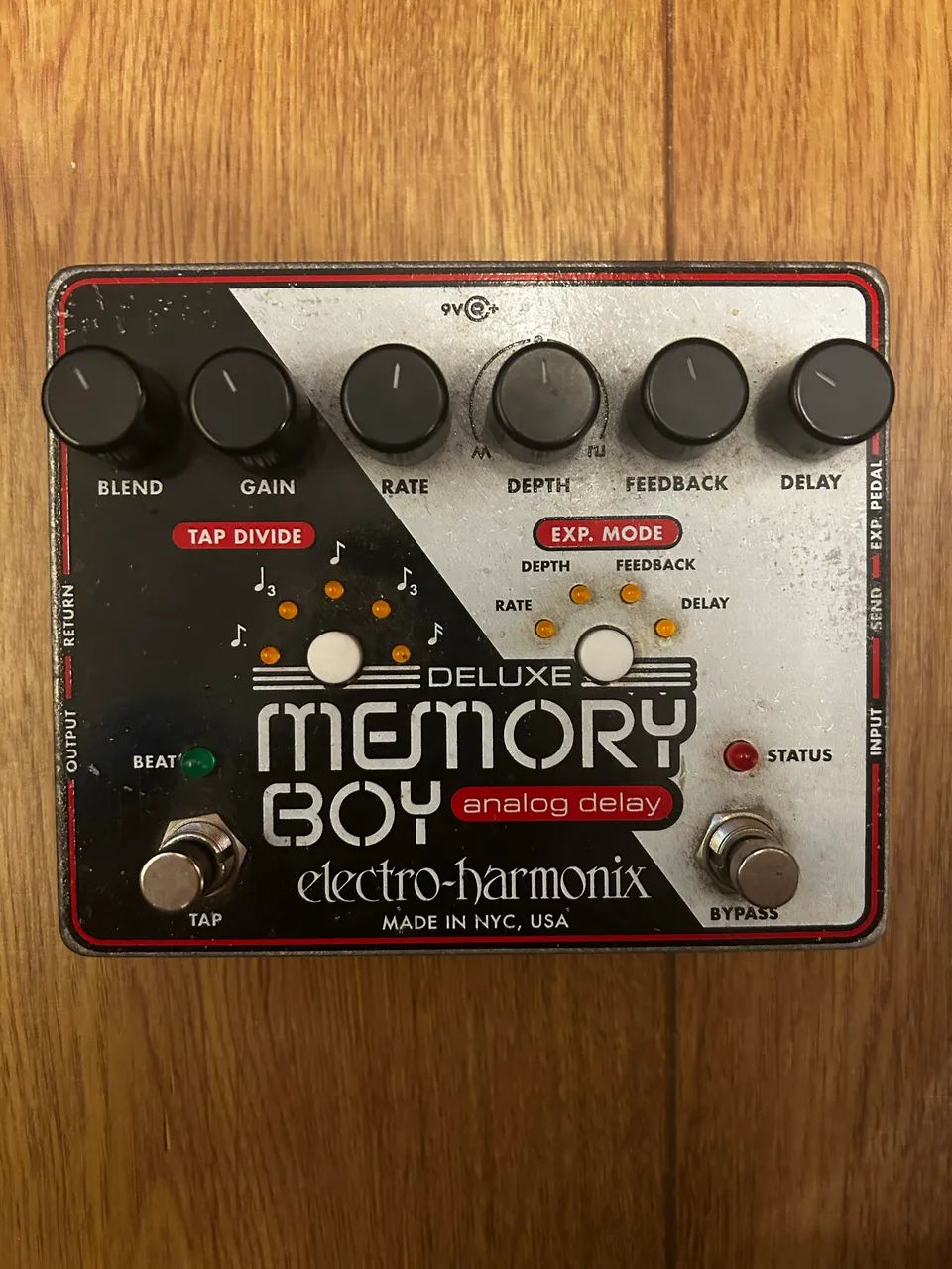 PEDAL DELAY DELUXE MEMORY BOY EHX