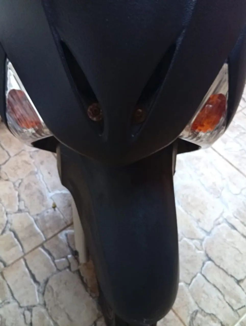 Vendo moto lead bem conservada ano 2012 pneus novos documentação em dia kl 46631 - Foto 5