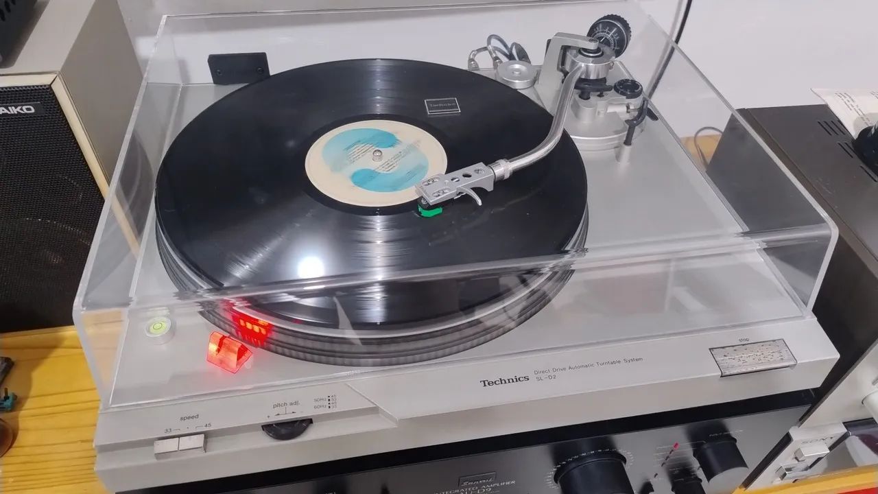 Toca discos Technics SL-D2