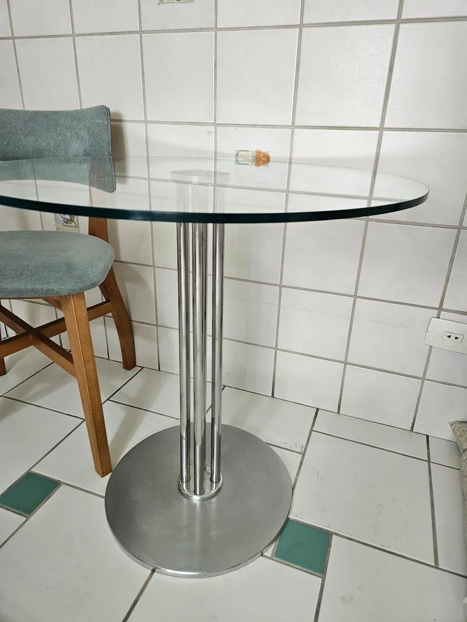 Glass Table65082647079682121