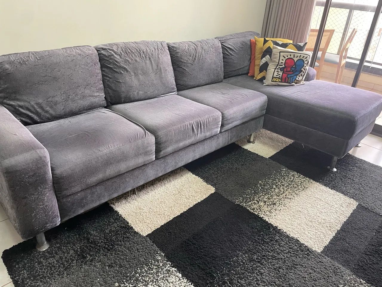 Sofa 4 lugares + Chaise em Veludo