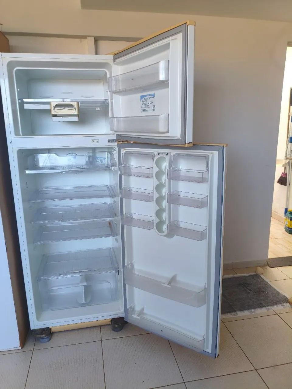Geladeira Eletrolux Air flow system DC 47 tudo funcionando 