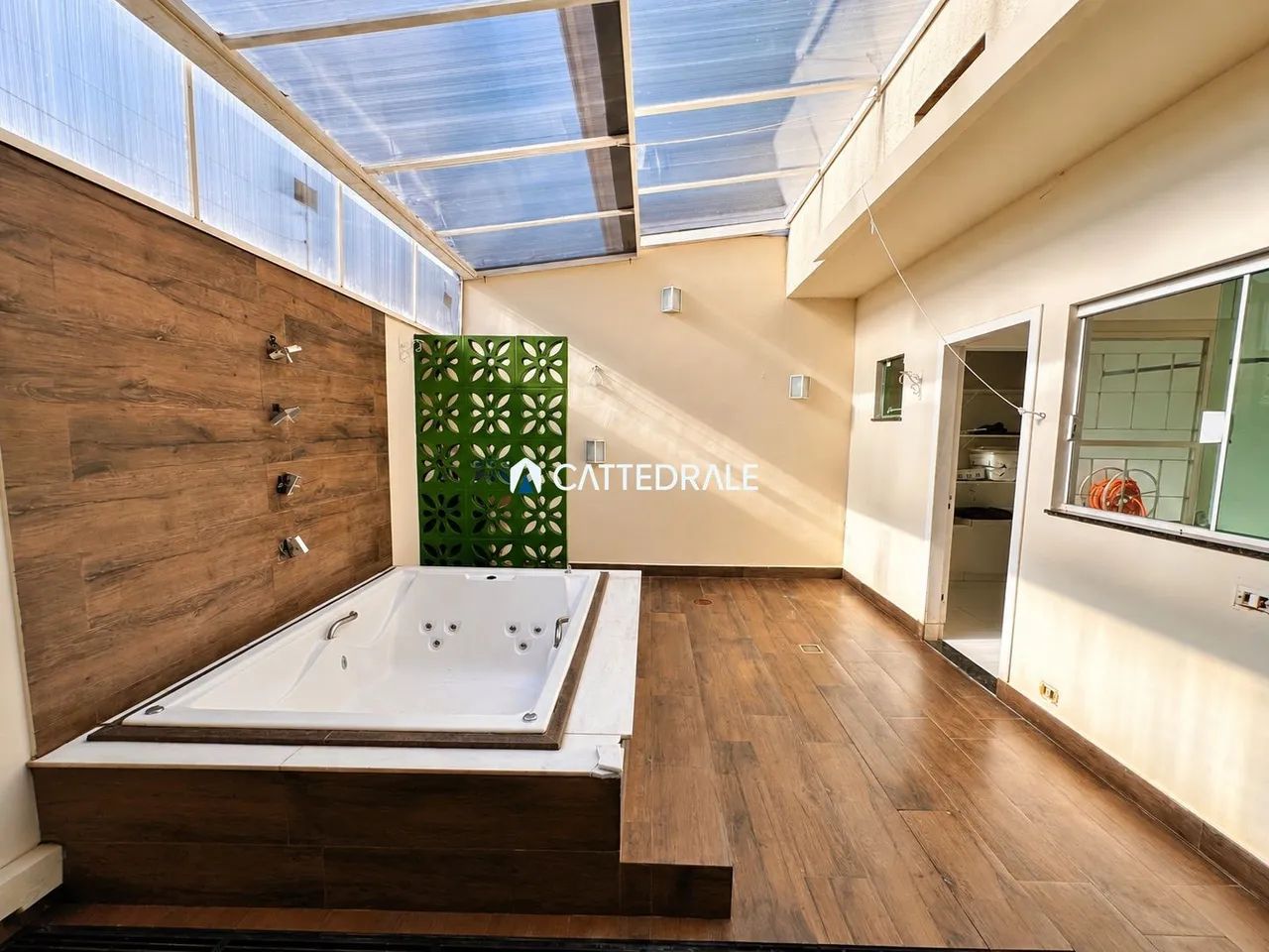 Lindo sobrado com jacuzzi - Foto 3