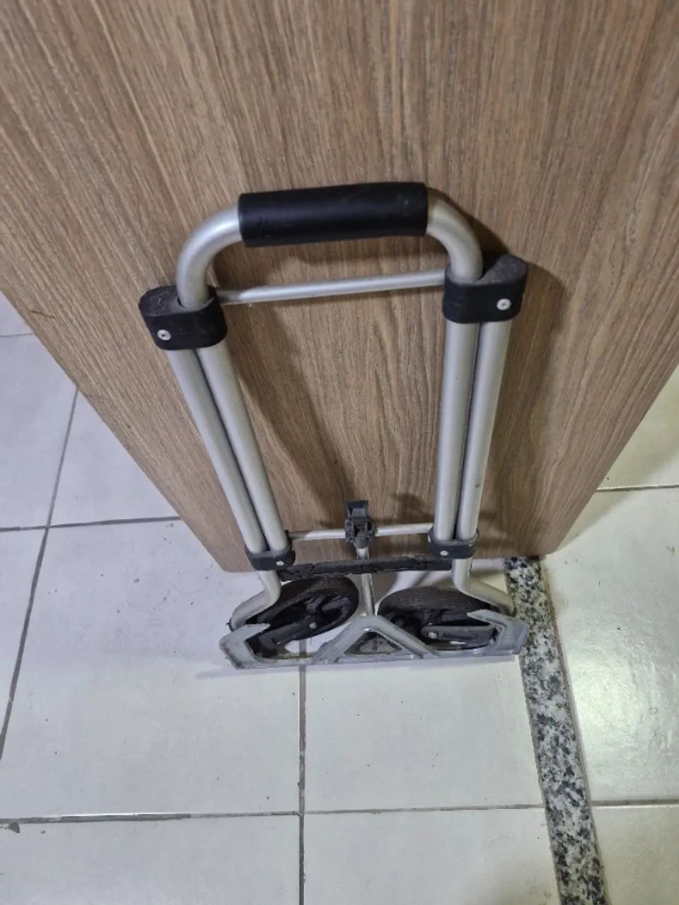 Carrinho de transporte portátil