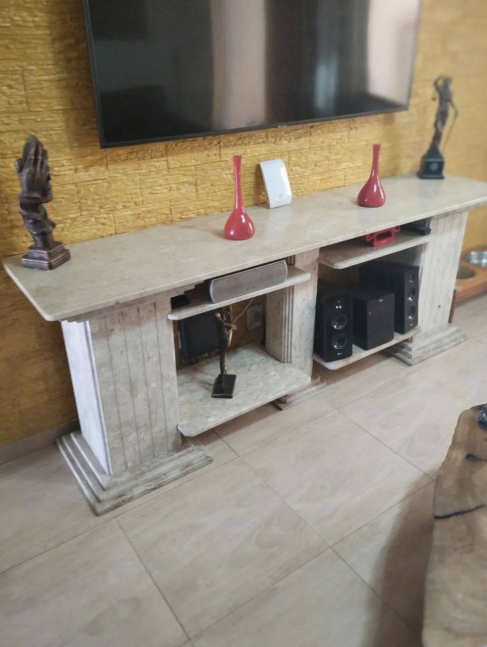 Rack e mesa de centro em mármore travertino - Foto 2