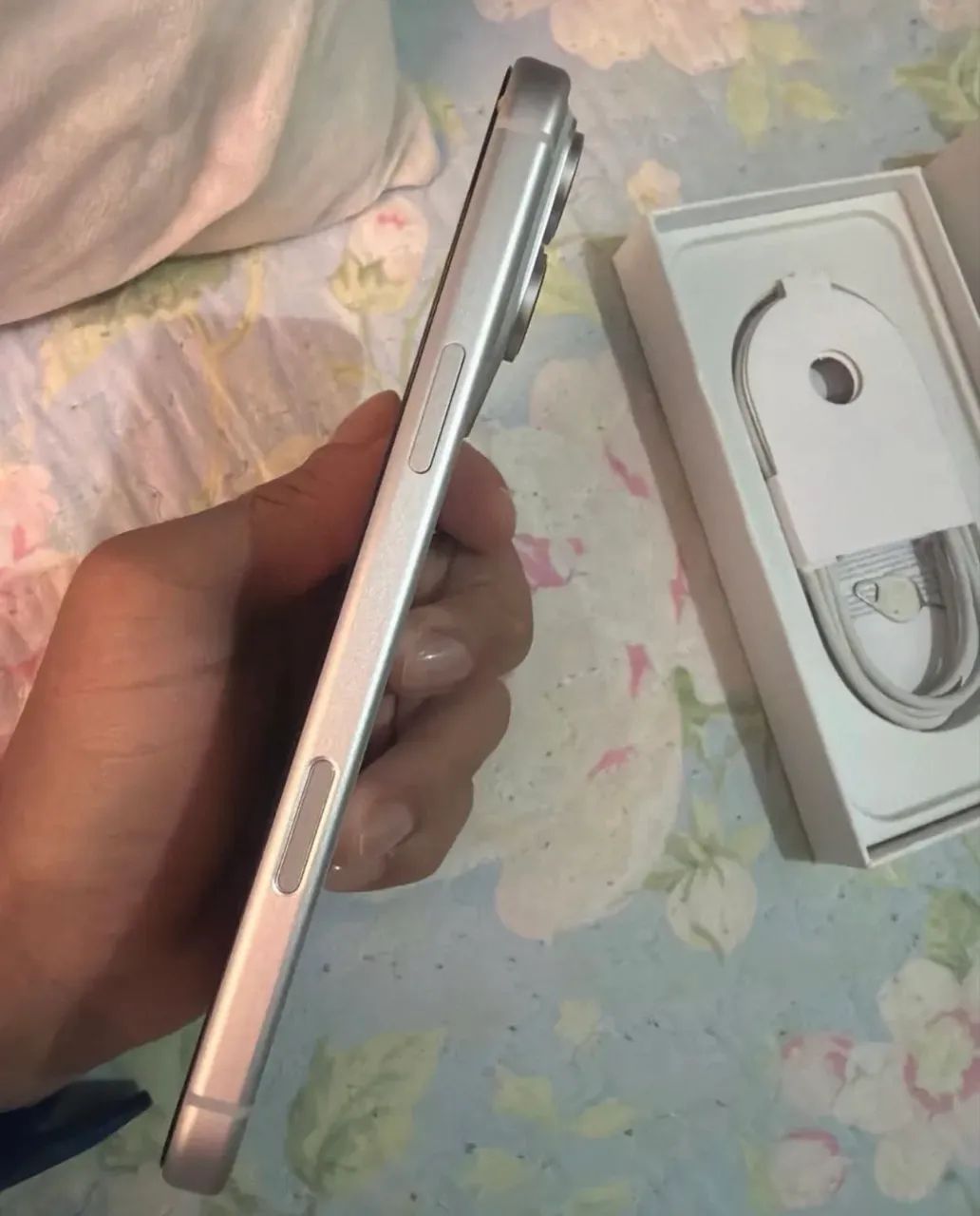 IPHONE 17 PRO SILVER- 2 MESES DE USO - Foto 5