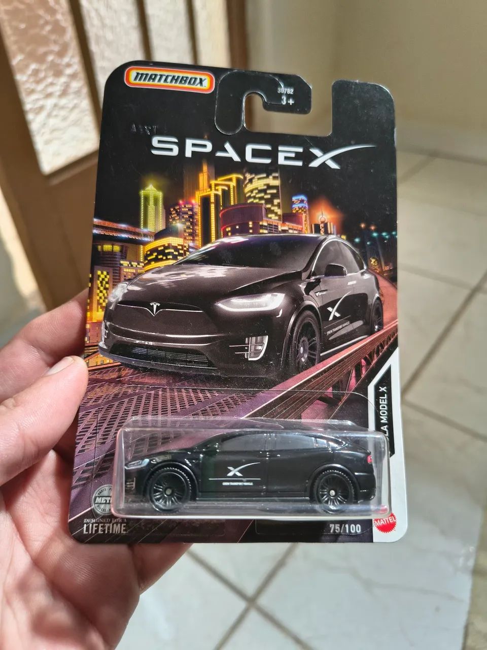 Miniatura Matchbox Tesla Model X SpaceX
