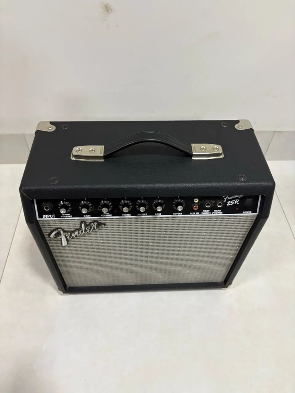 Fender Frontman 25w - Foto 2