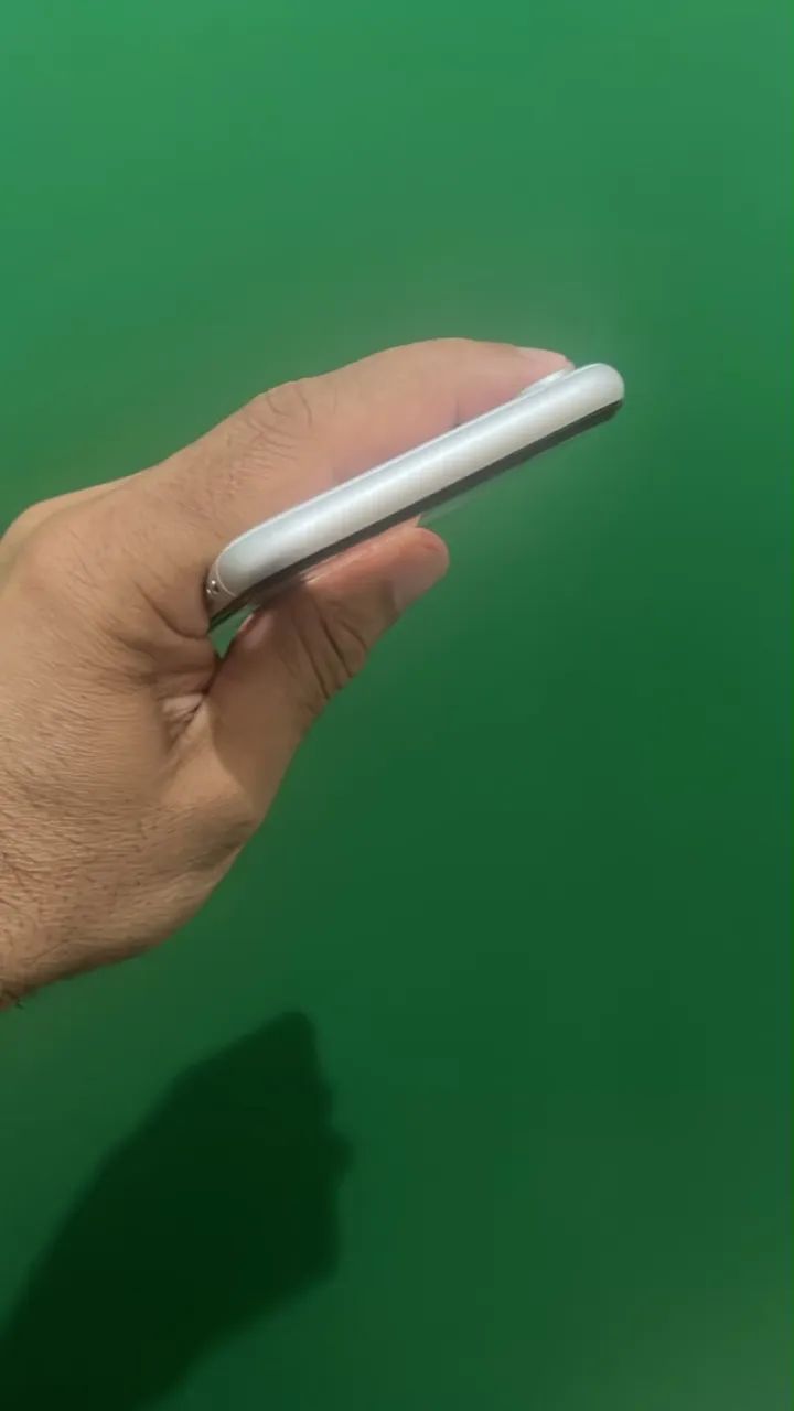 iPhone XR branco 128gb - Foto 5