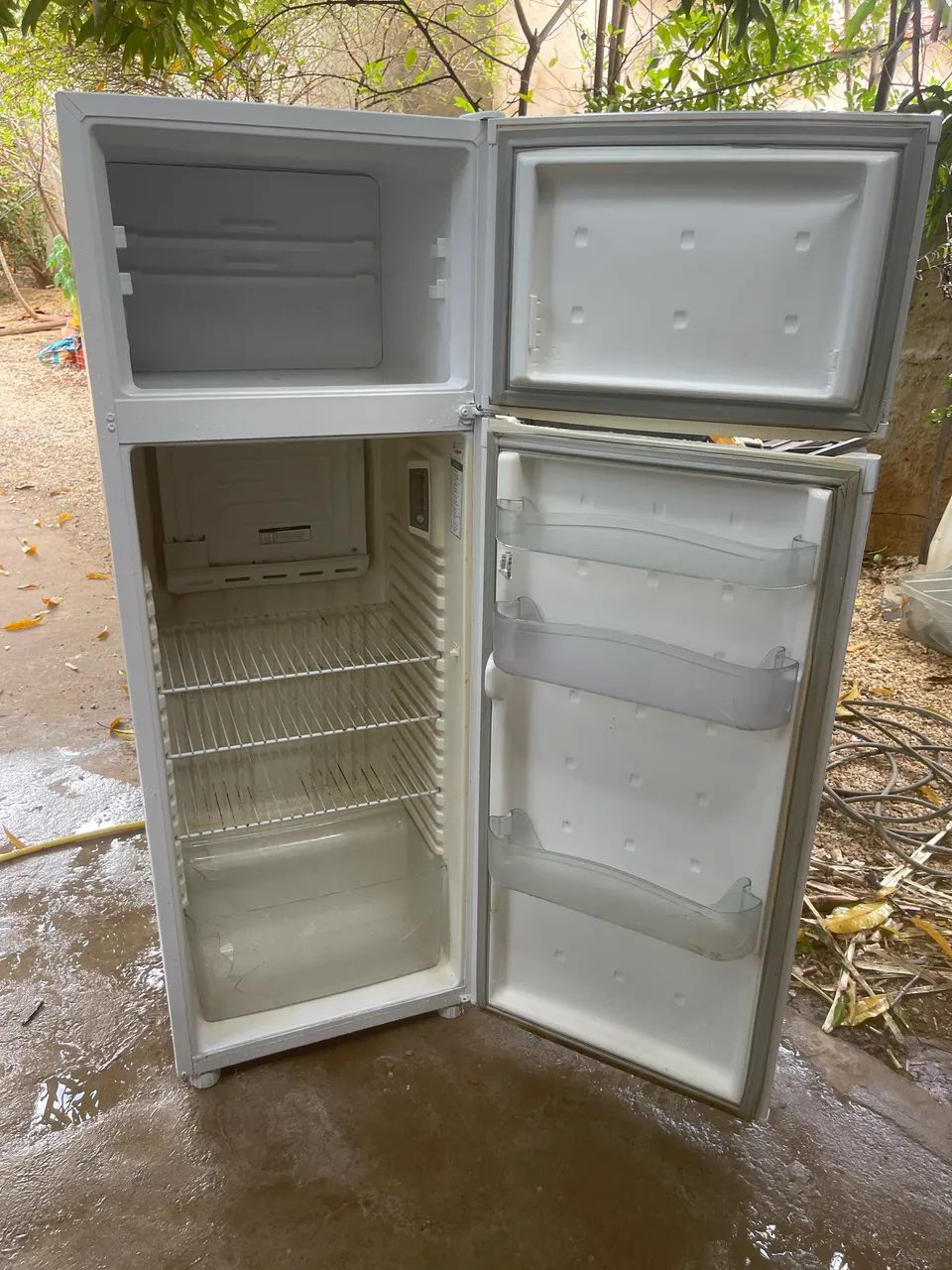 Geladeira consul 360 litros degelo seco 
