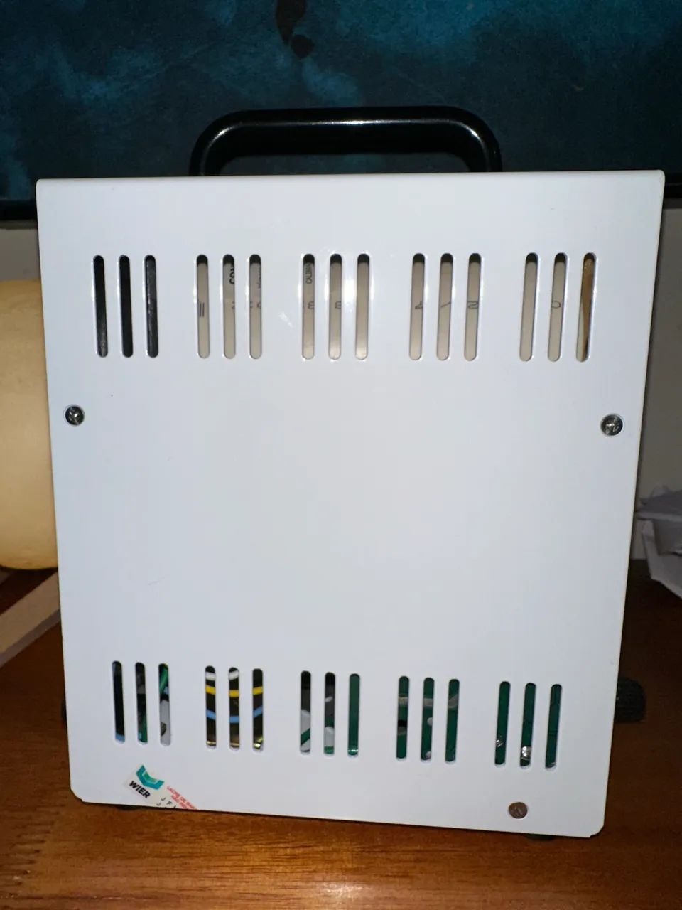 Máquina Gerador de Ozônio Wier OZ Mini Bivolt (110V/220V) em estado de novo! - Foto 4