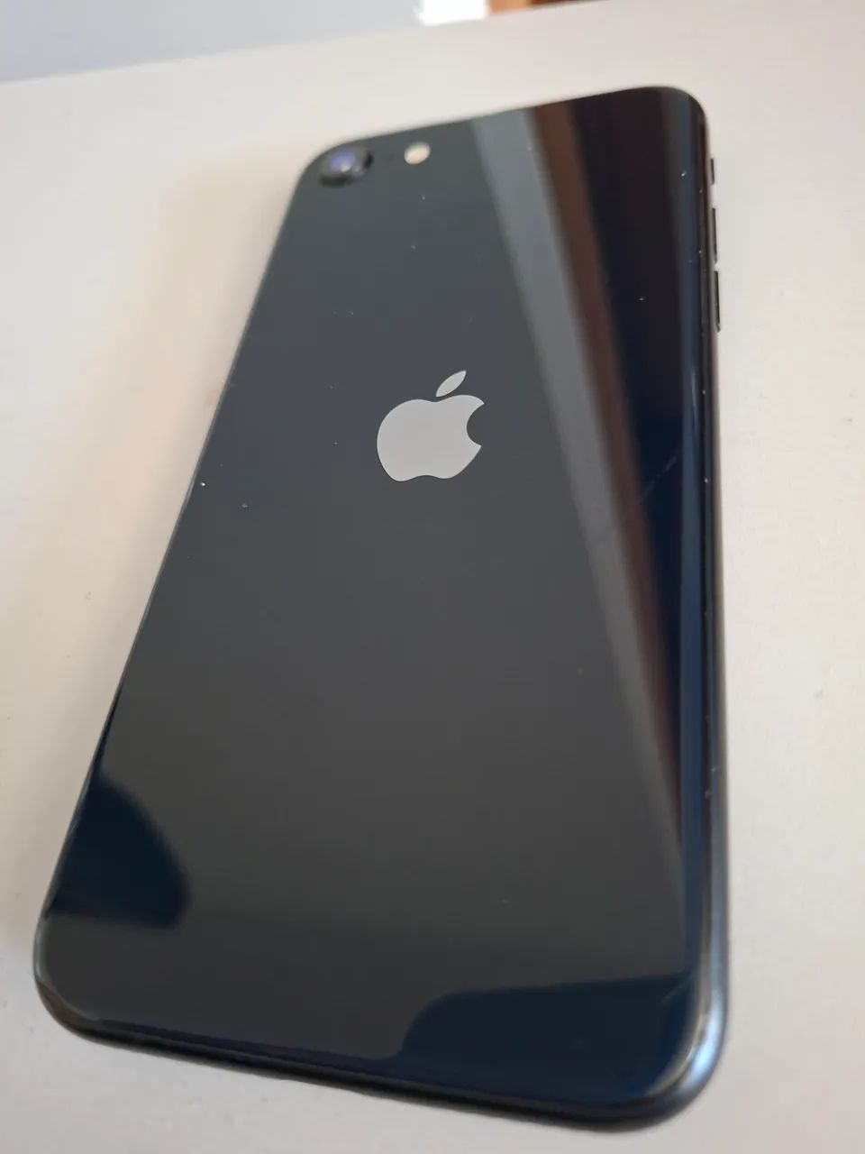 iPhone SE3 2022 - Foto 3