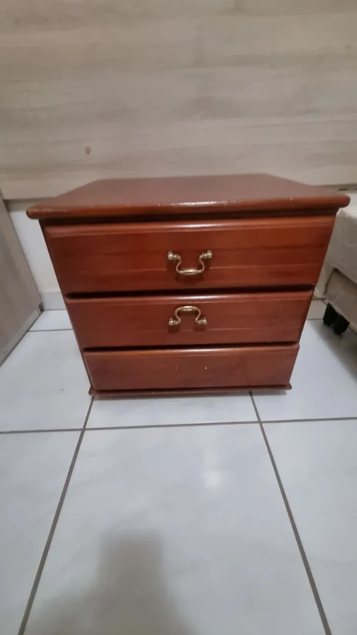 Mesa de cabeceira 