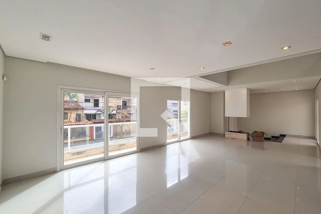 Casa à Venda - Planalto, 3 Quartos, 360 m2 - Foto 3