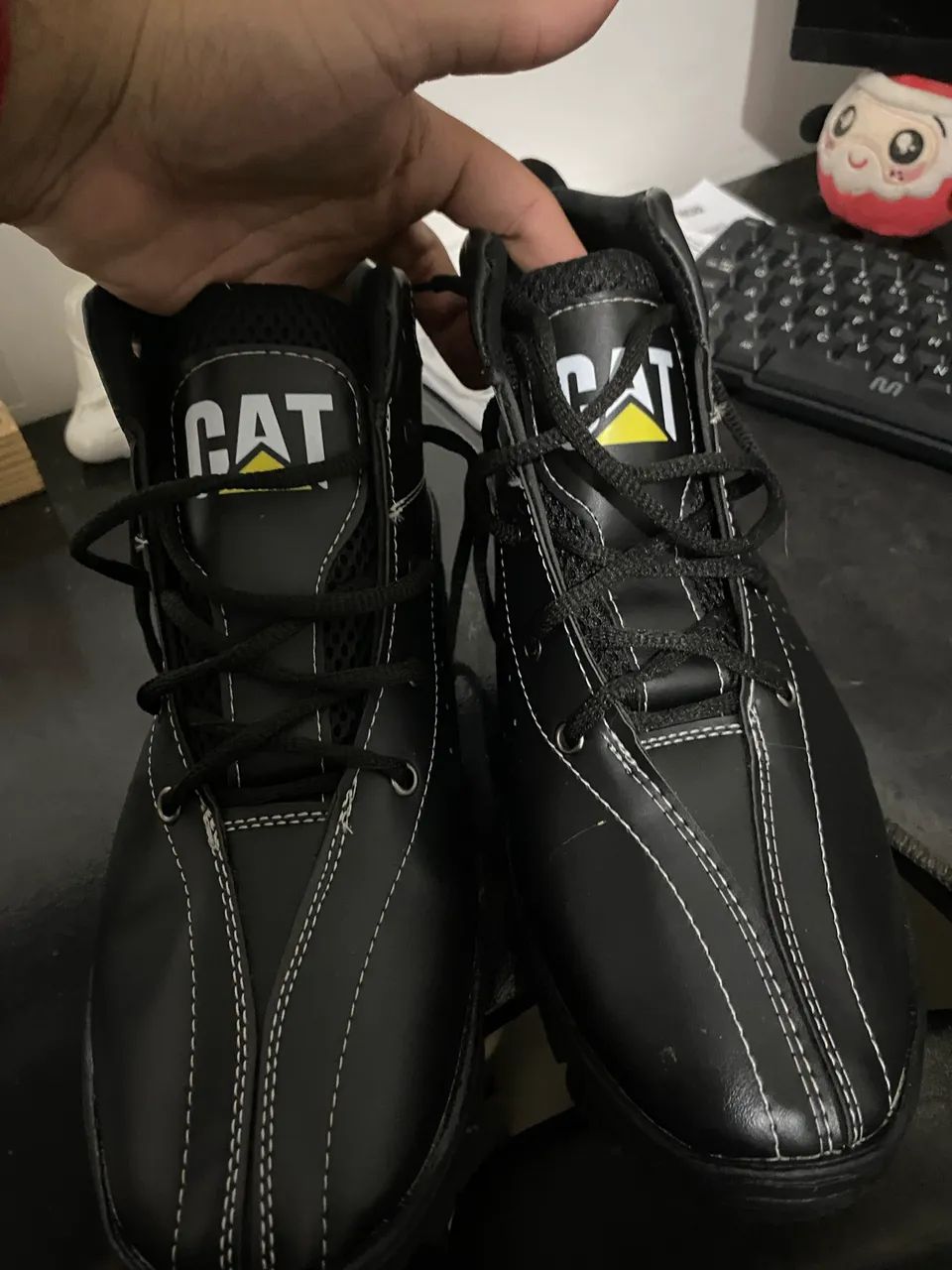 Bota Caterpillar Trilha
