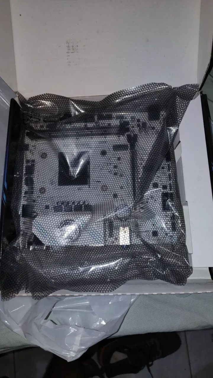 Placa mãe SOYO b550m argb white