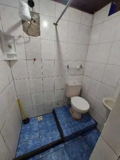 Tijuquinha aluga Kitnet com varanda - Foto 4