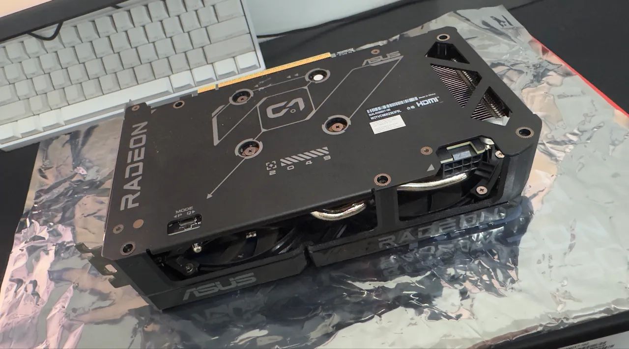 Placa de vídeo RX 9060XT - Foto 4
