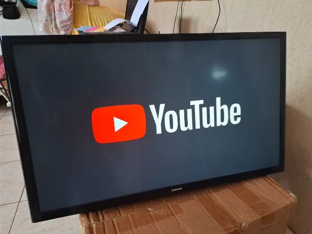 Smart TV Samsung 32 Polegadas Televisão LED Wi-Fi YouTube Netflix - Foto 2