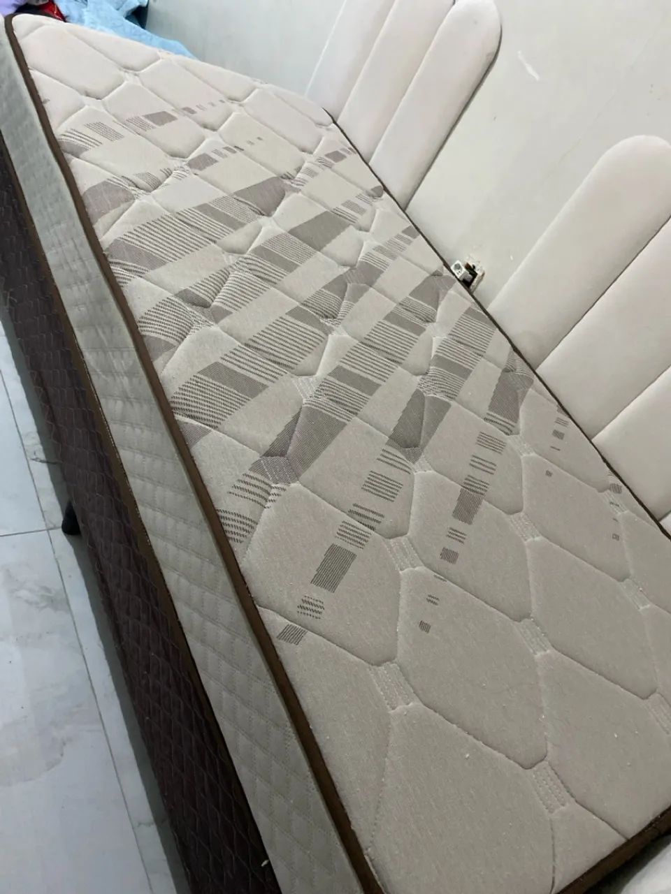 Cama de solteiro 