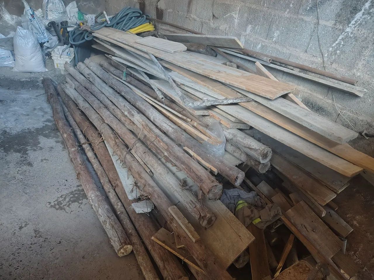 Madeiras para construção 