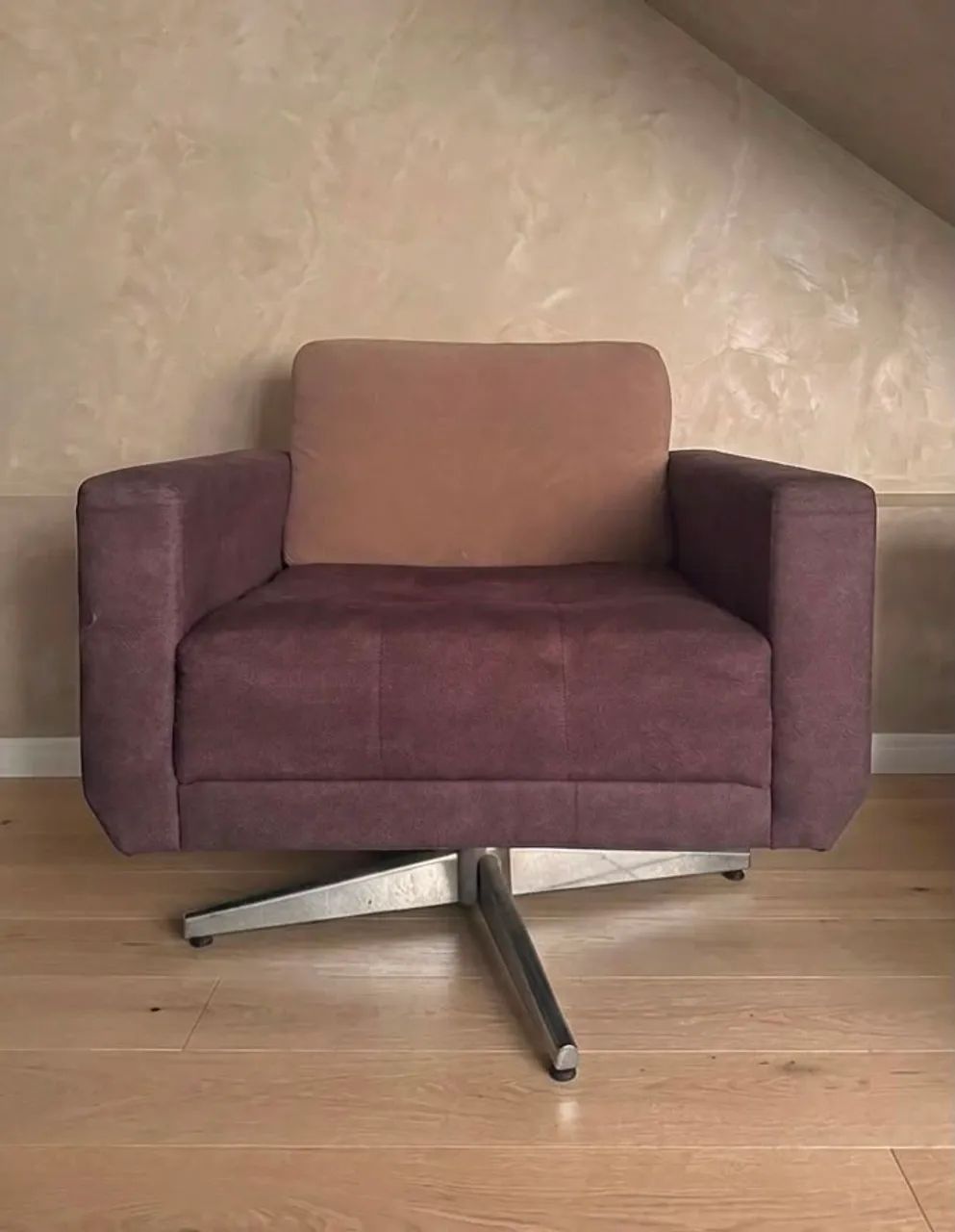  2 Poltronas giratórias novas as 2 por 600,00 - Foto 2