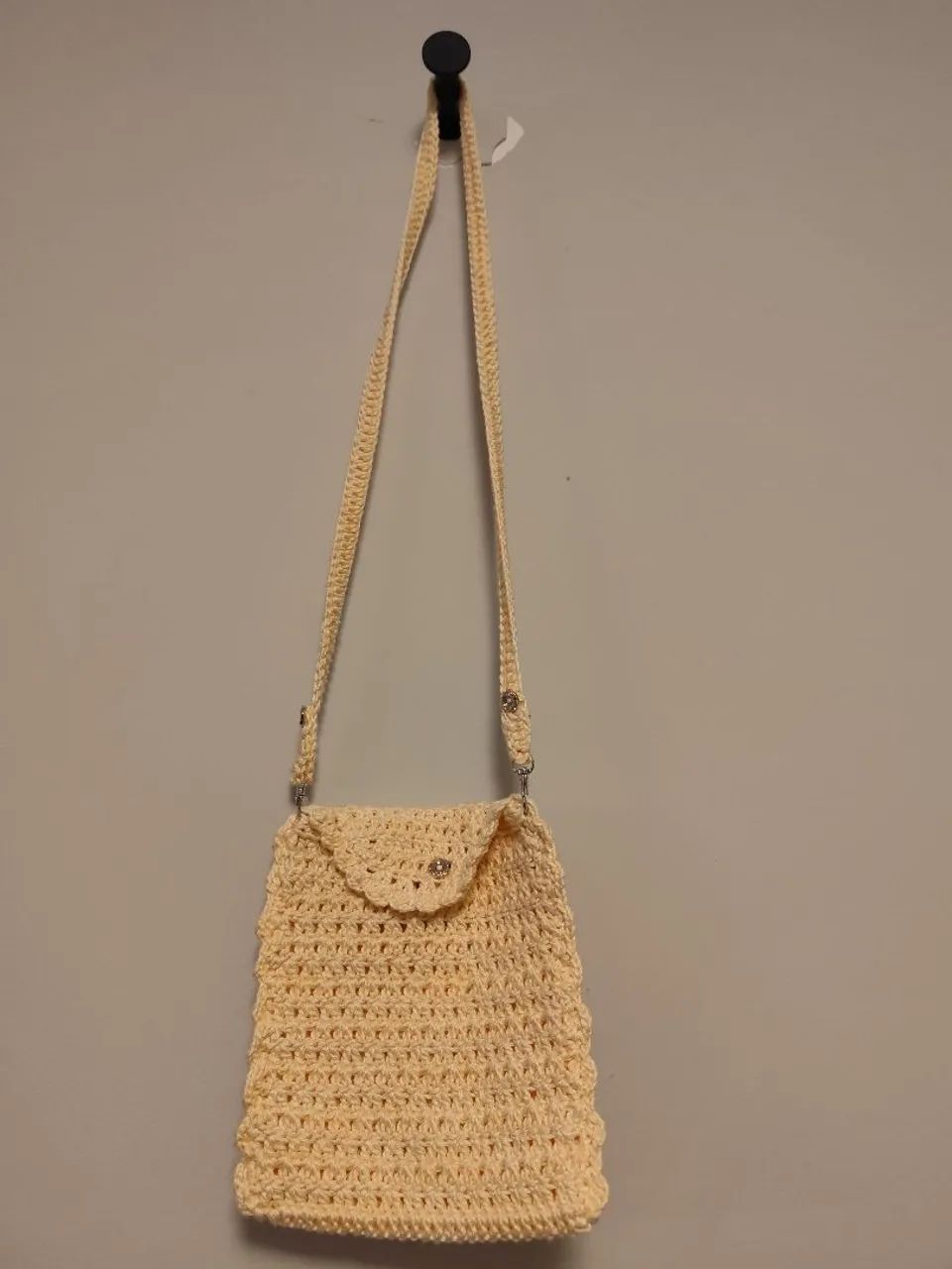 Bolsa artesanal de crochê bege nova  - Foto 3
