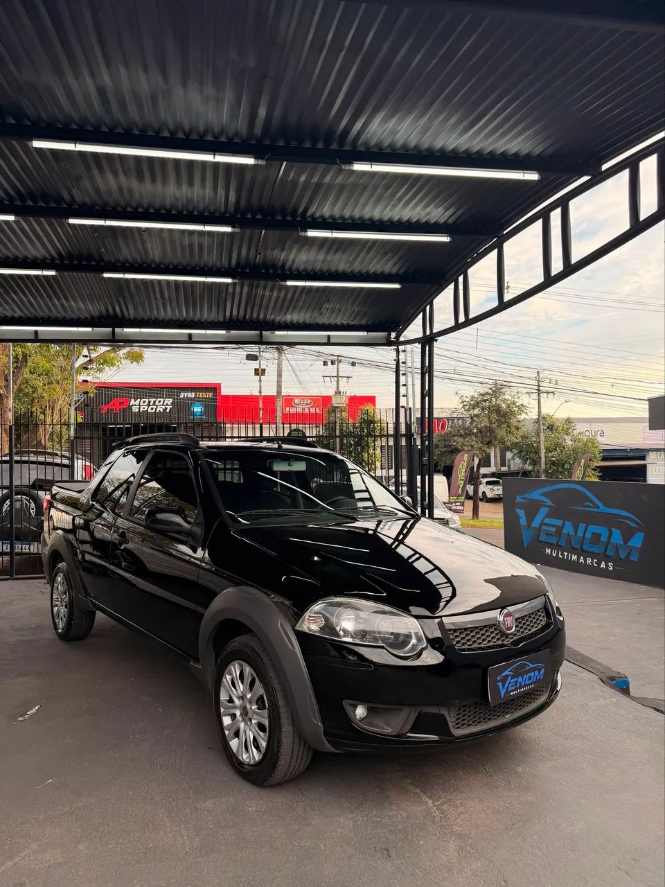 Fiat Strada Trekking 1.6 16V Flex CD 2015 - Foto 2