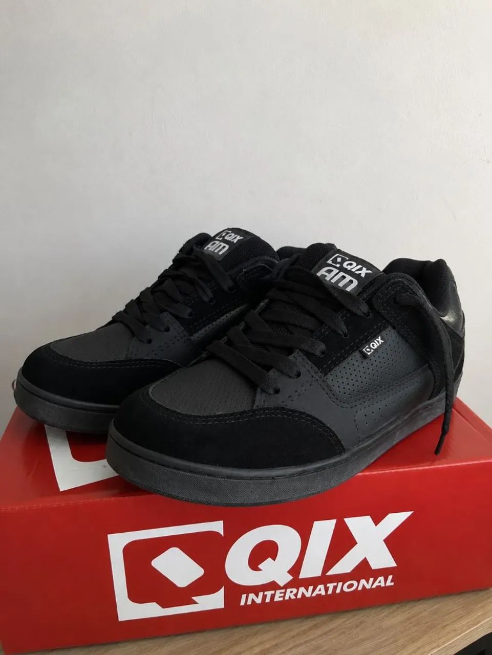 Tênis Qix preto
