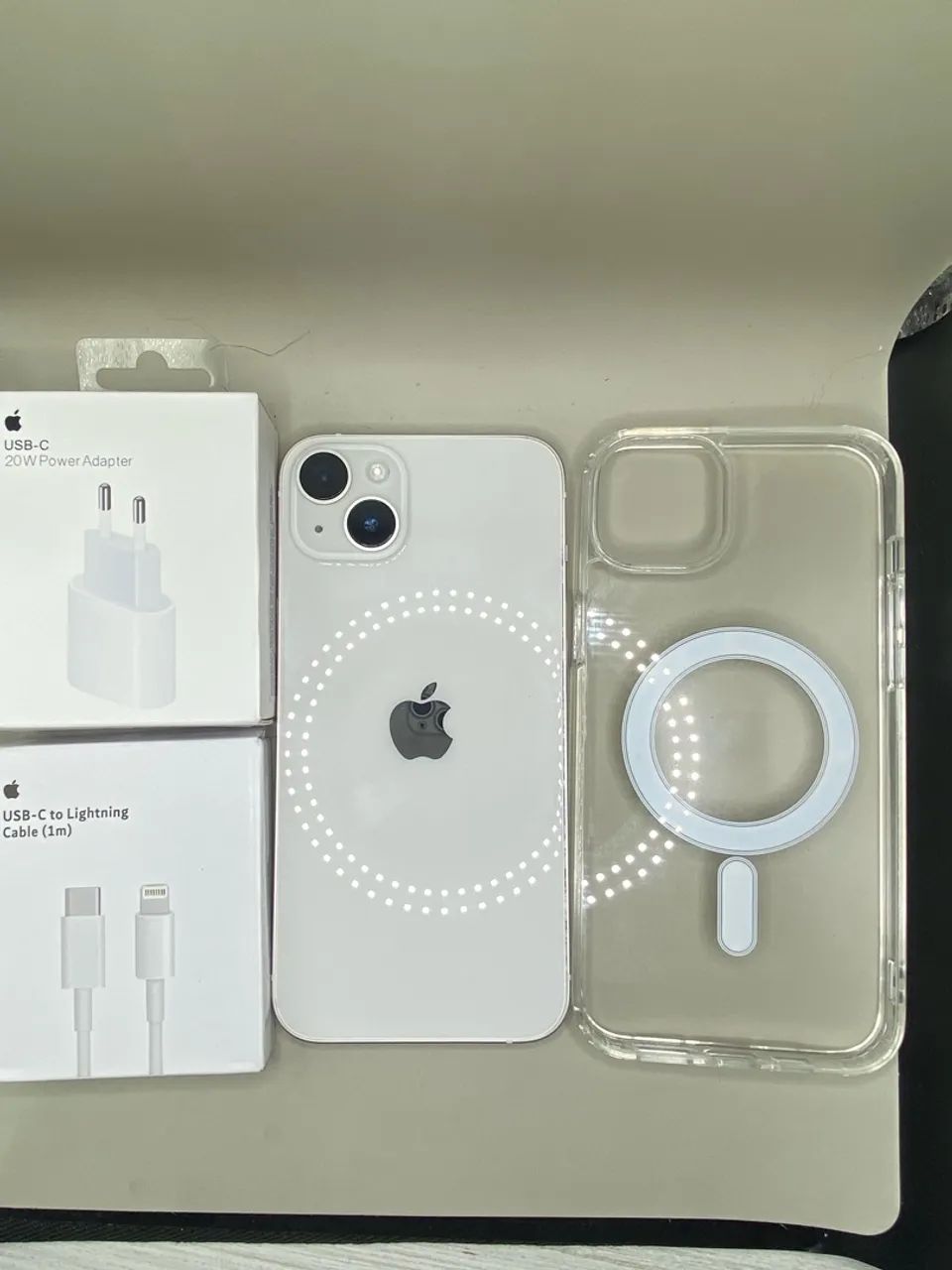 IPHONE 14 PLUS BRANCO TODO ORIGINAL COM GARANTIA E  BRINDES