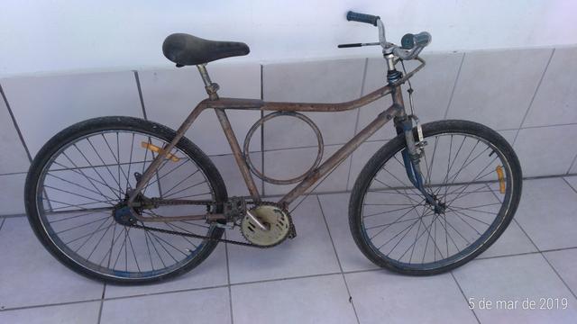 Bicicleta antiga Monark Barra Circular