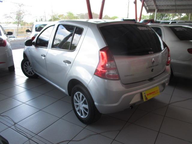 Sandero 1.0 Authentique 16V HI-FLEX 4P Manual 2013/2013 - Foto 8