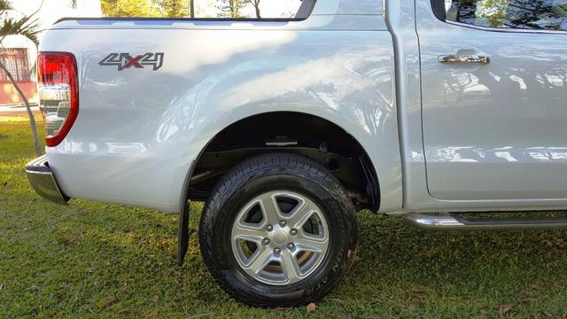 Ford Ranger Limited 3.2 Automática Baixo KM - Foto 12