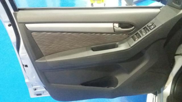 Chevrolet S10 cd 2.8 LT 4x4, MT 2016 prata - Foto 17