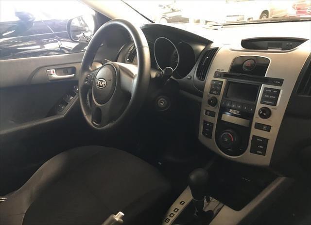 KIA Cerato 1.6 Sedan EX-AT 16V. (Ano 2010) - Leia o anuncio! - Foto 2