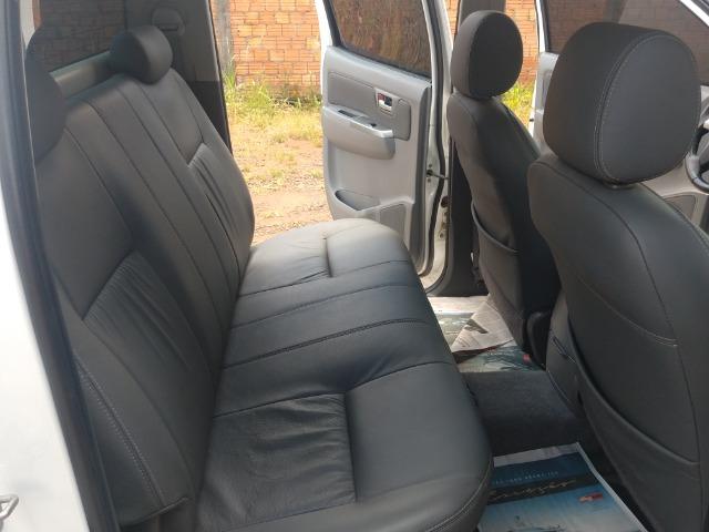 Hilux STD 2013/2013, 3.0 D4D 4X4 manual - Foto 5