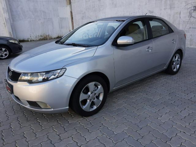 Cerato EX2 - Aut - 2010