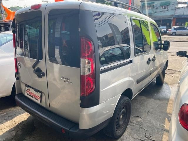 Doblo Essence 1.8 com GNV 7 Lugares - Foto 3