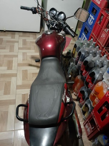 VENDO MOTO FAN 150 ANO 2011